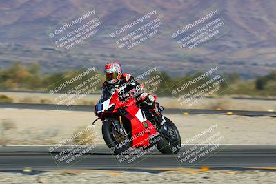 media/Jan-13-2024-SoCal Trackdays (Sat) [[9c032fe5aa]]/Turn 14 (10am)/